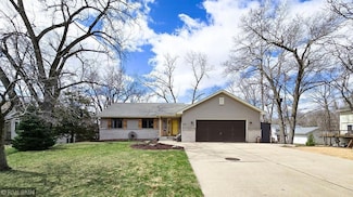609 4th St N, Hudson, WI 54016