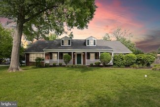 1101 Cherry Ln, Cinnaminson, NJ 08077