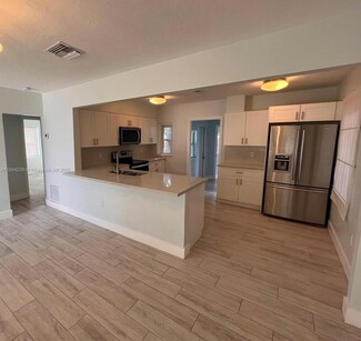1860 NW 52nd St, Miami, FL 33142