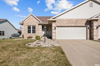 5220 Friendship Dr, Davenport, IA 52804