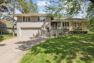 7409 W Shore Dr, Edina, MN 55435