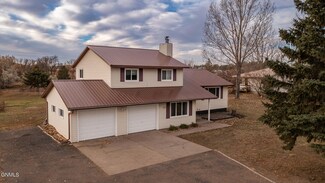 425 Highway 25 E, Center, ND 58530