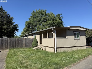 20140 NE Sandy Blvd Unit 23, Fairview, OR 97024