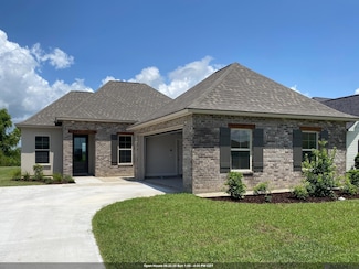 165 Margie St, Thibodaux, LA 70301