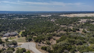 128 Milfoil Ln, Spring Branch, TX 78070