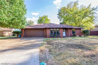 2108 Queensbury Way, Fort Smith, AR 72908