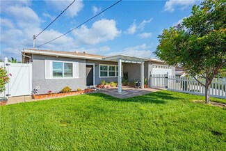 1345 Waxwing Dr, Vista, CA 92083