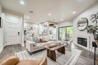 8200 Neely Dr Unit 160, Austin, TX 78759