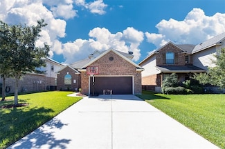 18311 Redoak Manor Ln, Cypress, TX 77433