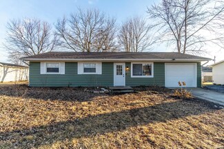 8226 Park State Dr, Fort Wayne, IN 46815