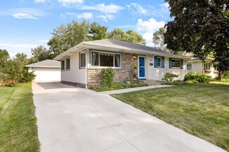 1311 Manomin Ave, Saint Paul, MN 55118