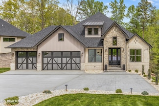 207 Kawatuska Ln, Loudon, TN 37774