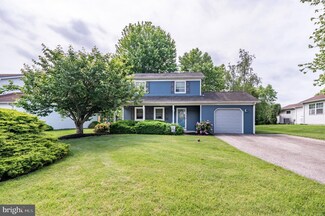 1033 Hertford Dr, Hatfield, PA 19440