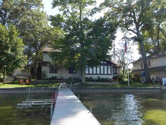 4905 E 640 S, Wolcottville, IN 46795