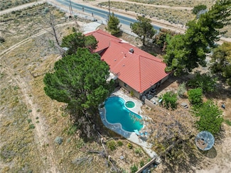6367 Arrowhead Lake Rd, Hesperia, CA 92345