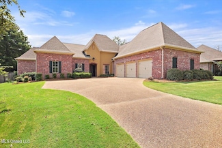256 Lake Cir, Madison, MS 39110