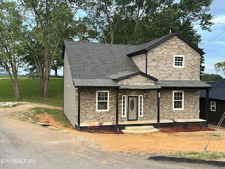 901 Kyle St, Lafollette, TN 37766