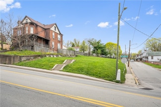 401 W Chestnut St, Washington, PA 15301