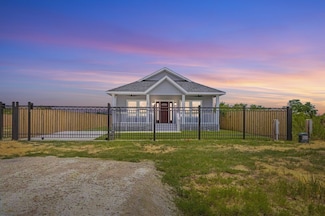 1320 County Road 5701, Cleveland, TX 77327