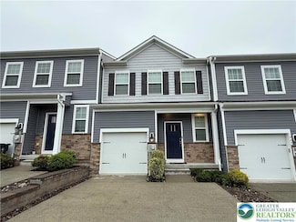 1047 Turnstone Dr, Fogelsville, PA 18051