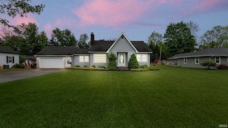 919 N Van Buren St, Auburn, IN 46706