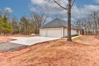 23550 N Harrah Rd, Luther, OK 73054