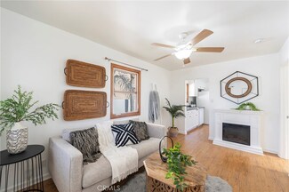 827 S Flower St, Santa Ana, CA 92703
