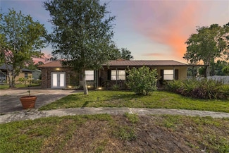 14157 Louisville Ct, Orlando, FL 32826