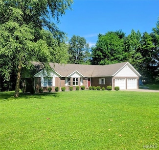 17273 E Cedar Hills Dr, Dexter, MO 63841