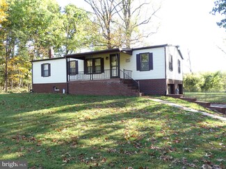 66 Pine Tree Rd, Manchester, PA 17345