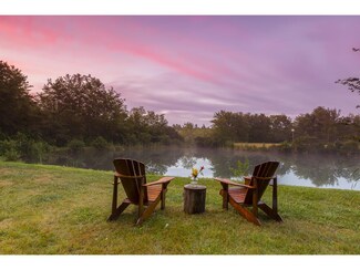 63 Mill Rd, North Hampton, NH 03862