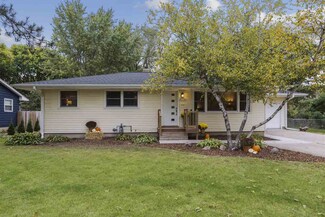 5106 Barton Rd, Madison, WI 53711