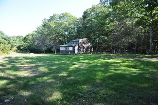 589 Snows Cove Rd, Sedgwick, ME 04676