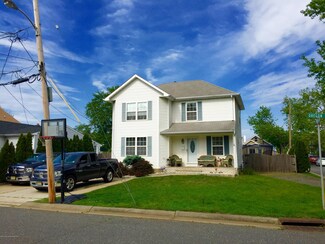 12 Oregon Ave, North Middletown, NJ 07748