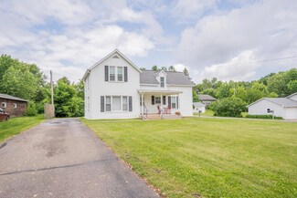 2210 Vine St, Eau Claire, WI 54703