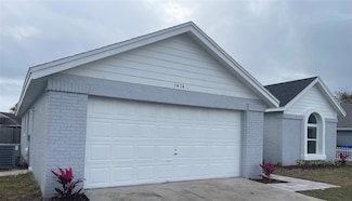 1434 Lund Ave, Kissimmee, FL 34744