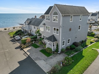 1 Dunbar Rd, Milford, CT 06460