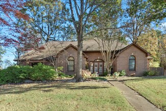 9592 Mosswood Ln, Lakeland, TN 38002