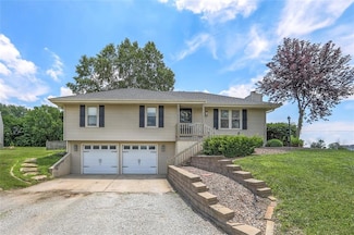 7525 SE Wright Way Ln, Lawson, MO 64062