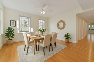 48 Manthorne Rd Unit 1, West Roxbury, MA 02132