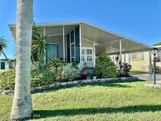 427 Puffin Dr, Sebastian, FL 32976
