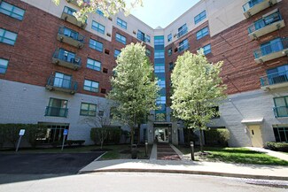 175 Cottage St Unit 315, Chelsea, MA 02150
