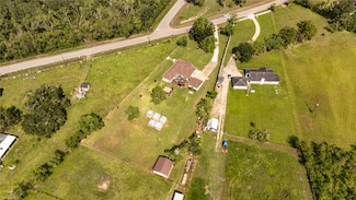 15706-2 County Road 526, Rosharon, TX 77583