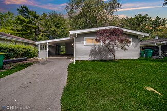 377 Meadowbrook Ln, Wheeling, IL 60090
