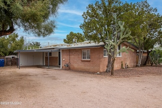 5825 E 4th St, Tucson, AZ 85711