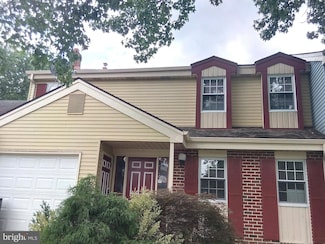 313 Carleton Ln, Mount Laurel, NJ 08054