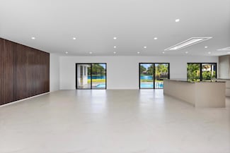 18735 NE 18th Ave, Miami, FL 33179