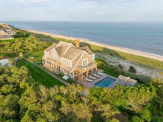 15 Lyford Rd, Nantucket, MA 02554