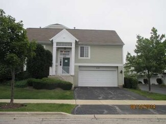 121 Andover Dr, Glendale Heights, IL 60139