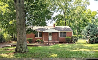 309 Fannie Cir, Charlotte, NC 28205